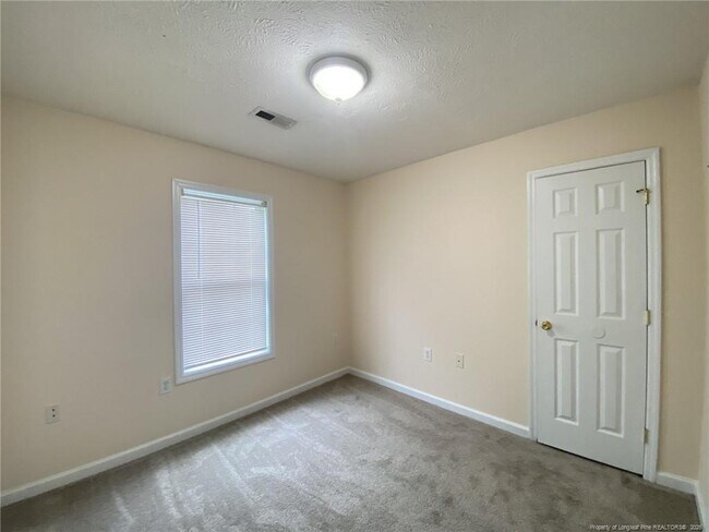 Building Photo - 178 Colonial Hills Dr