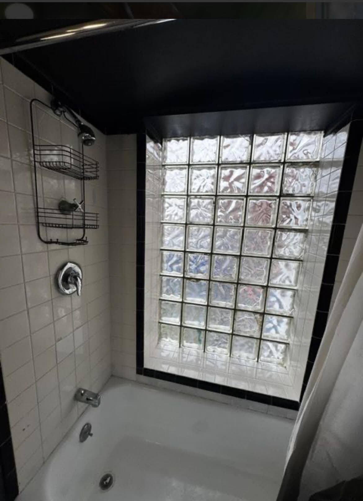 Building Photo - 612 Union St