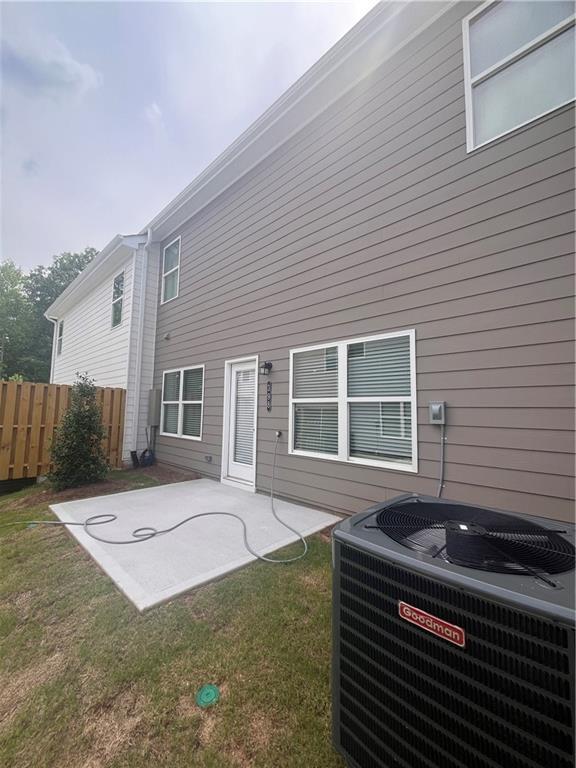 Building Photo - 398 Lanier Cir
