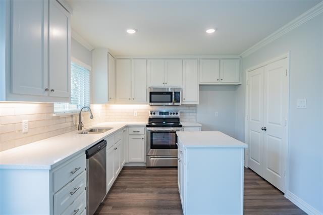 Building Photo - 3462 Coronado Ct