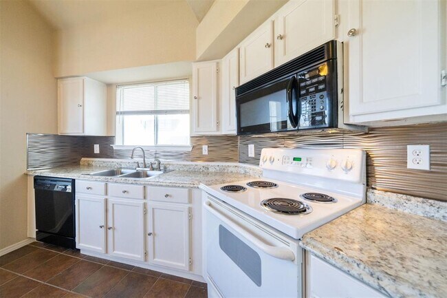 Building Photo - 10630 Westbrae Pkwy
