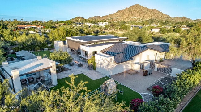 Building Photo - 6636 N 48th St