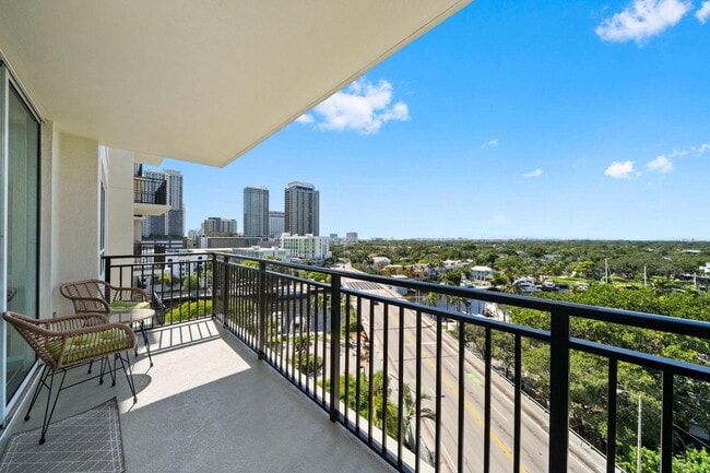 Building Photo - 600 W Las Olas Blvd