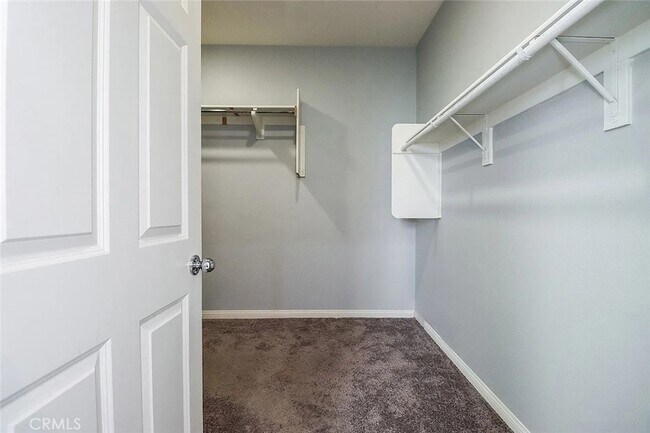 Building Photo - 6746 N Glasner Ln