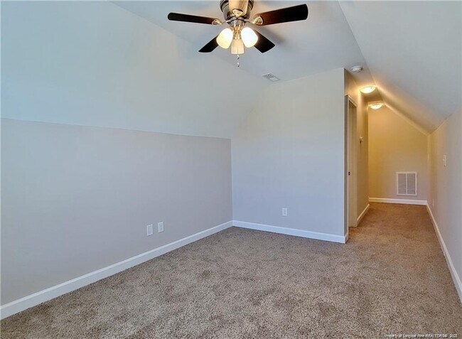 Building Photo - 270 Bent Oak Ct