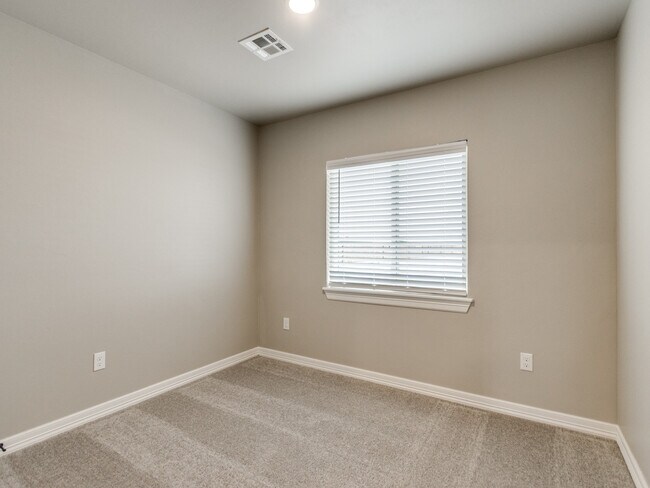 Building Photo - 10601 NW 23rd St