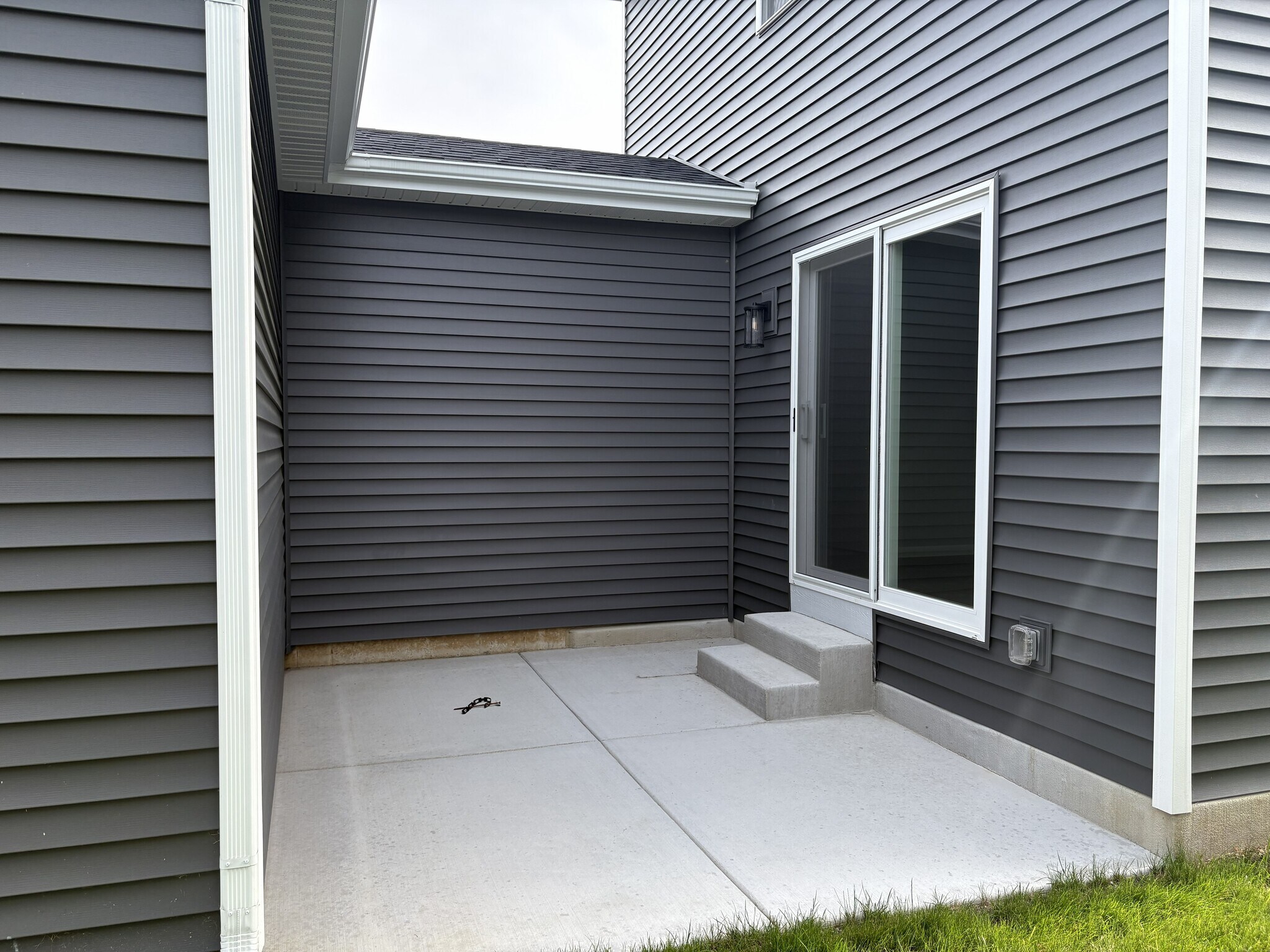 Building Photo - 1598 Star Light Dr