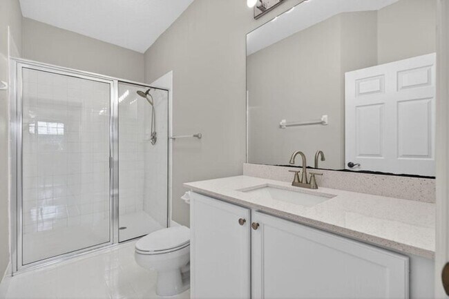 Building Photo - 160 Village Blvd