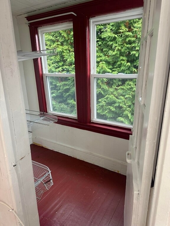 Building Photo - 656 Washington St