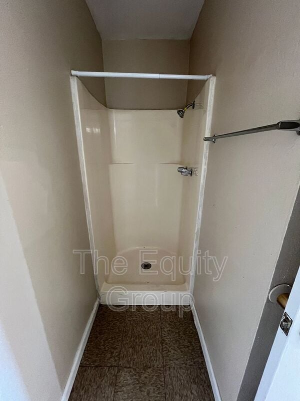 Building Photo - 9310 Rd 236