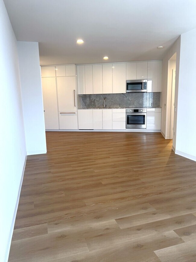 Building Photo - Aalii at Ward Village - High Floor One Bedroom, One Bath, One Assigned Parking