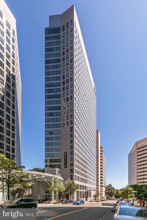 Building Photo - 1111 19th St N