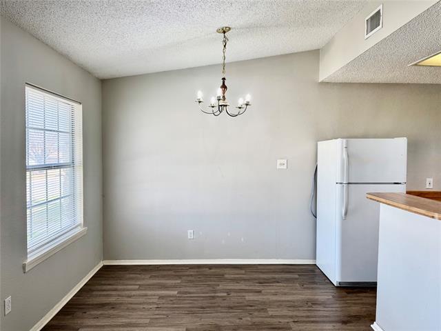 Building Photo - 1429 Walters Dr