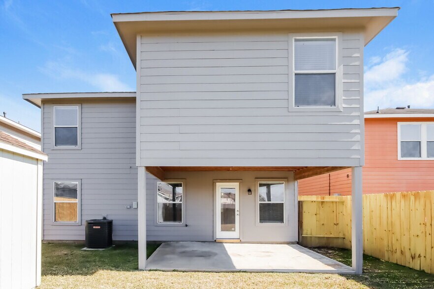 Building Photo - 17339 Wigeon Way Dr