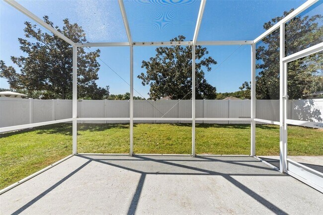 Building Photo - 10238 Perthshire Cir