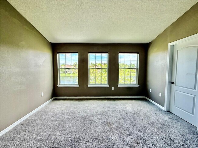 Building Photo - 7001 Interbay Blvd