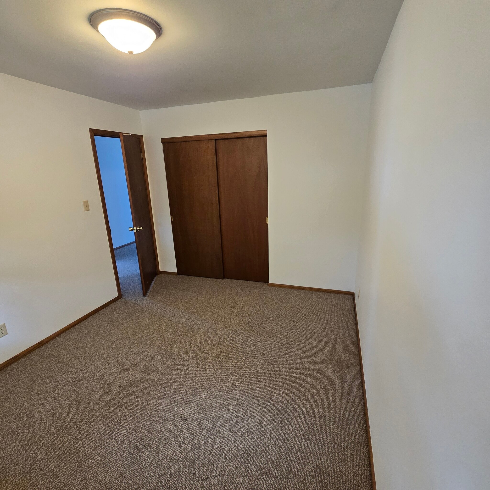 Building Photo - 1062 Perry St