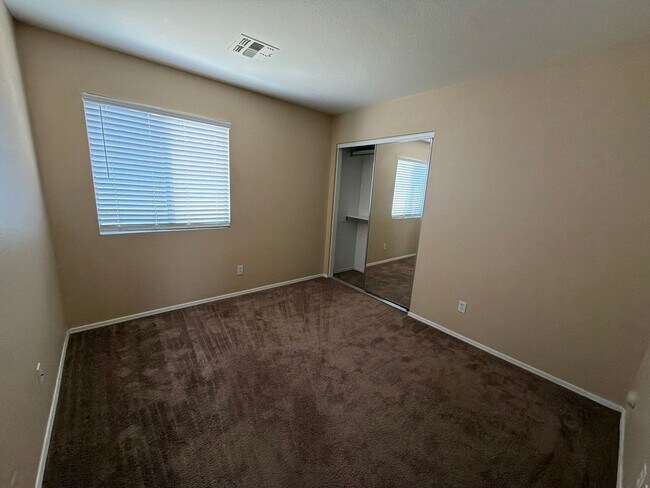 Building Photo - 13365 W Canyon Creek Dr