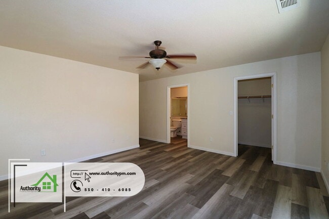 Building Photo - 3765 Main St