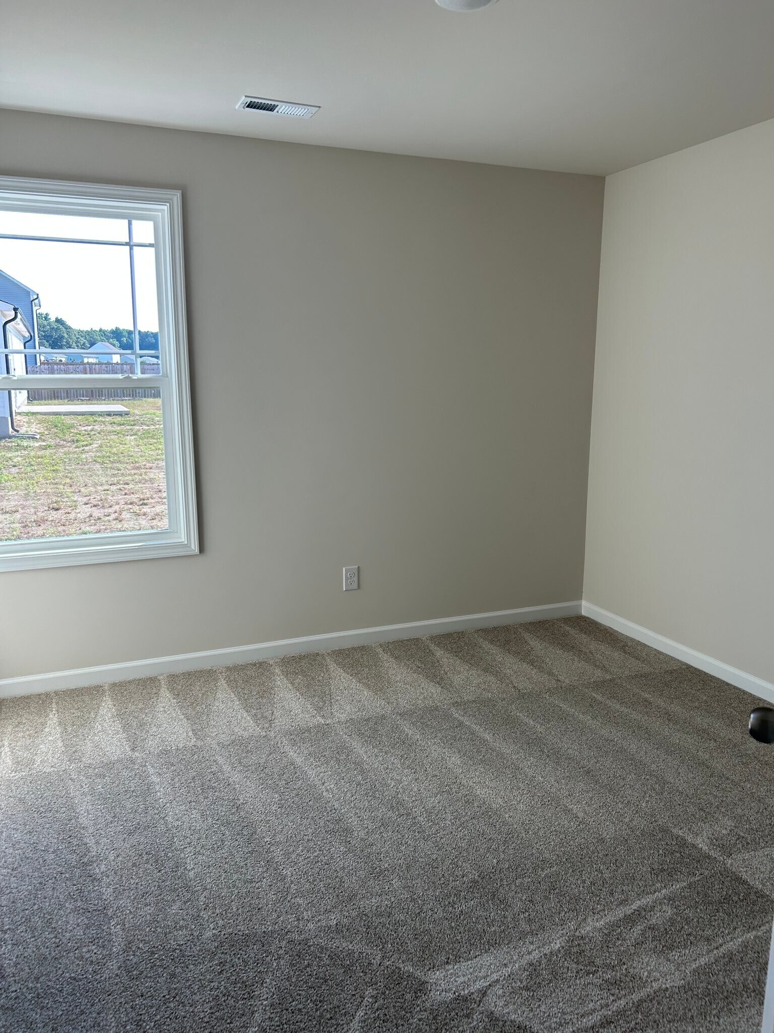 Building Photo - 260 Swinson Dr