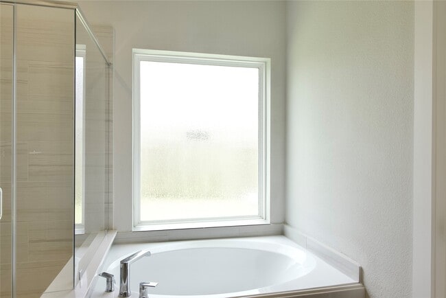 Building Photo - 3207 Tilley Dr
