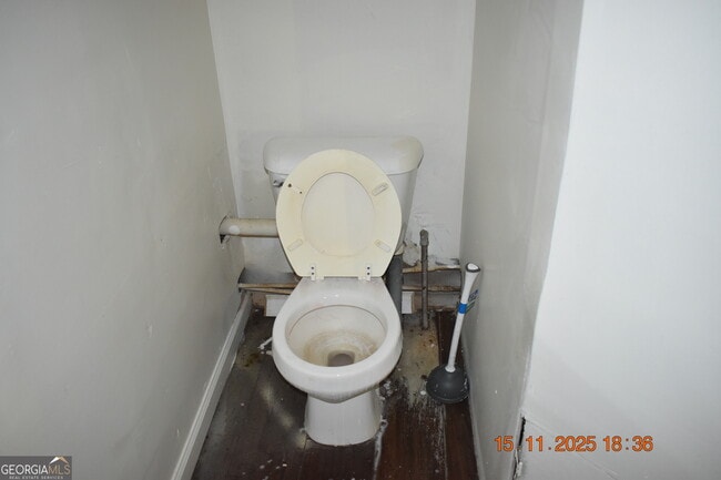 Building Photo - 4255 Roy Ave