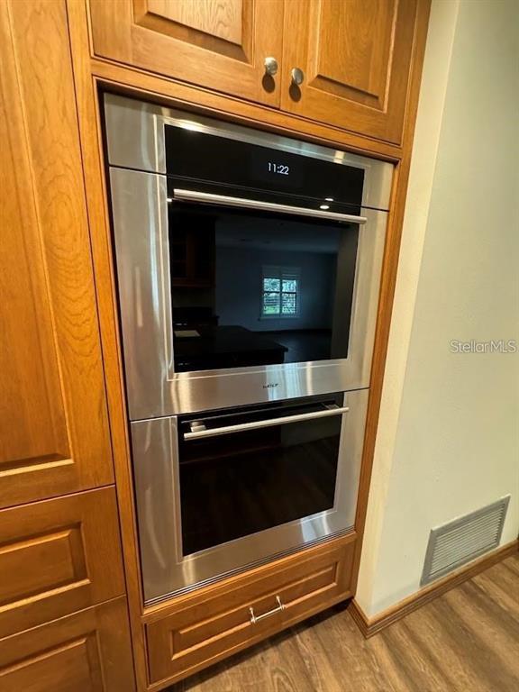 Building Photo - 5033 Vivienda Way