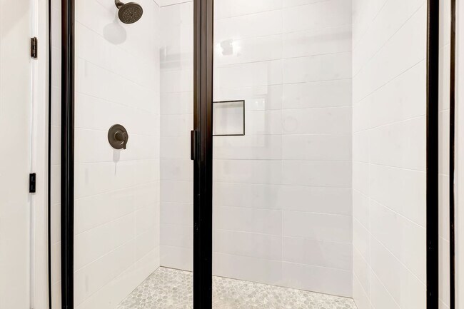 Building Photo - 1313 Baptist World Center Dr