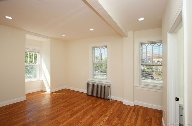 Building Photo - 62 Whitney St