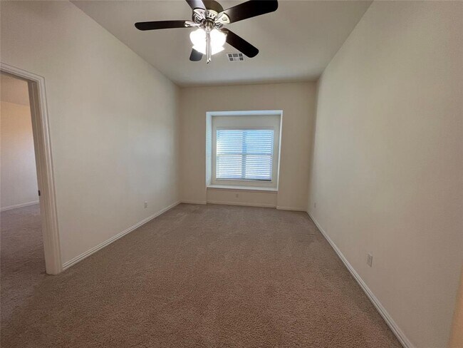 Building Photo - 345 Fannin Battleground Ln