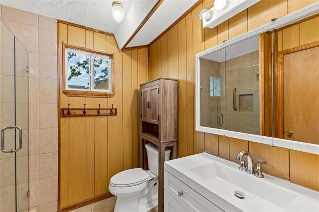 Building Photo - 929 Meadow Mead Dr