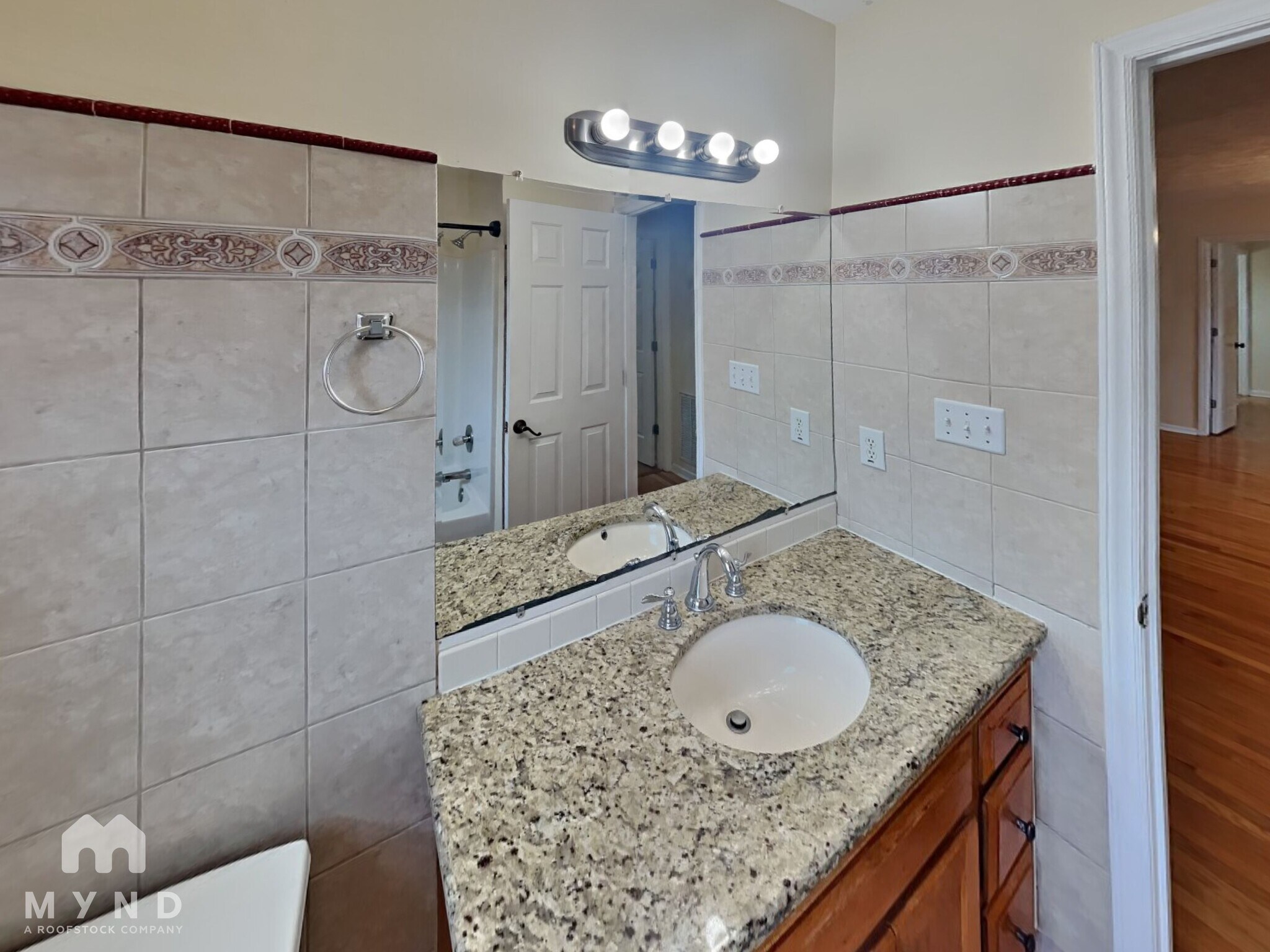 Building Photo - 110 Hyde Ln