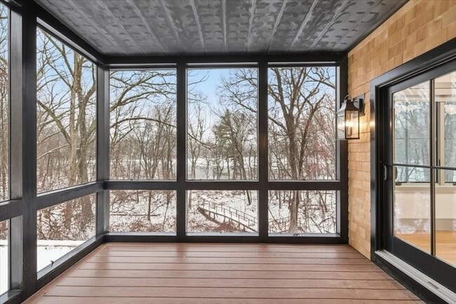 Building Photo - 22 Kruger Rd