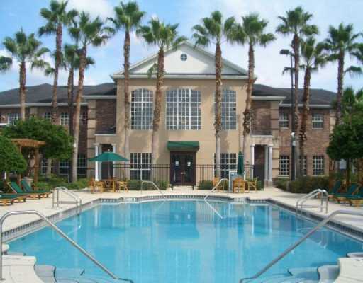 Building Photo - LUXURY 3 Bedroom / 2 Bath Townhome in a ga...
