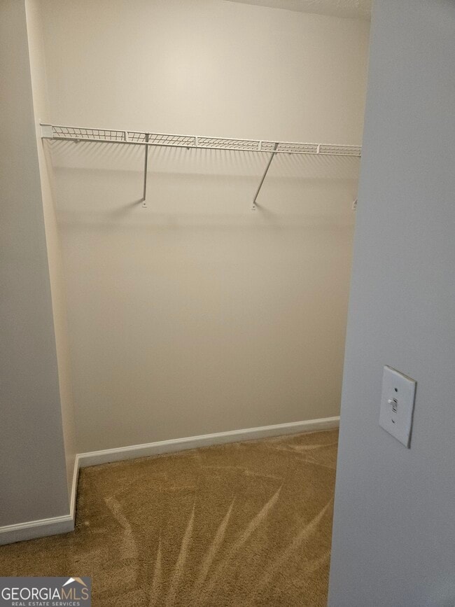 Building Photo - 6416 Ellenwood Dr