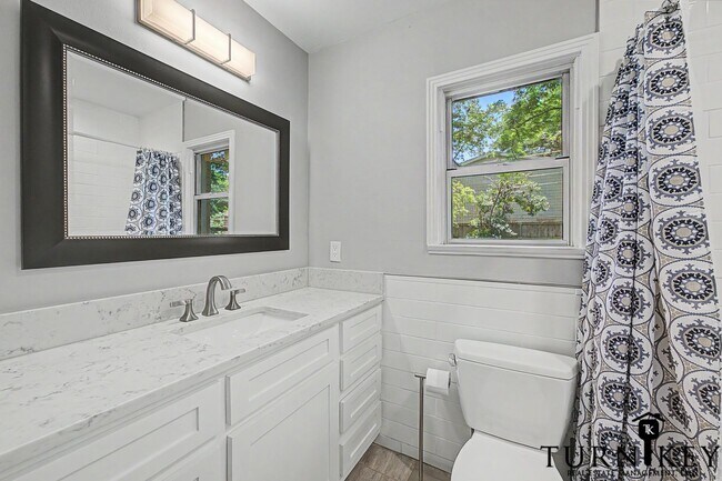Building Photo - Vintage Charm Meets Modern Comfort Fully Updated 1942 Home in Fort Worth's Ridglea Area