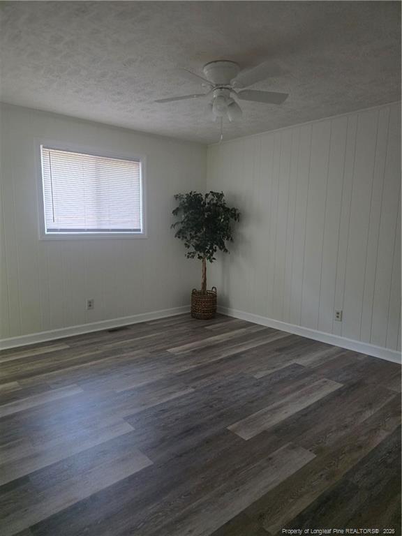 Building Photo - 1125 Oakwood St
