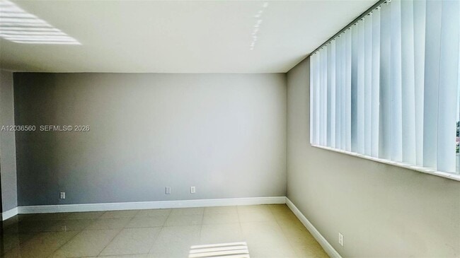Building Photo - 19390 Collins Ave