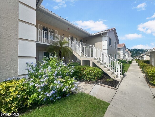 Building Photo - 5908 Cranbrook Way