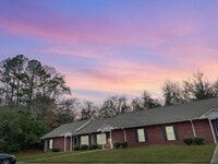 Building Photo - Single Level Home************Beautiful 1 Bedroom Villa************Brick Building