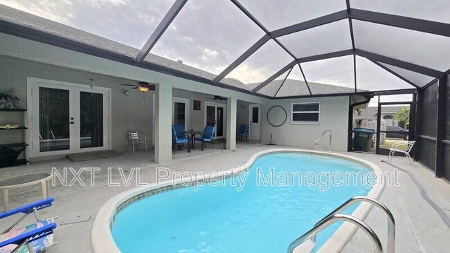 Building Photo - 2317 SW 44th Terrace