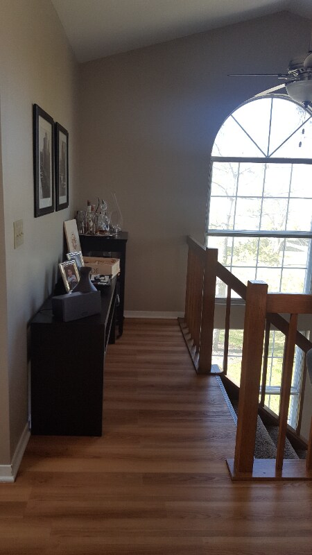 Building Photo - 474 Le Parc Cir