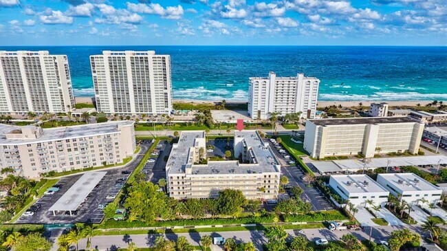 Building Photo - 2929 S Ocean Blvd