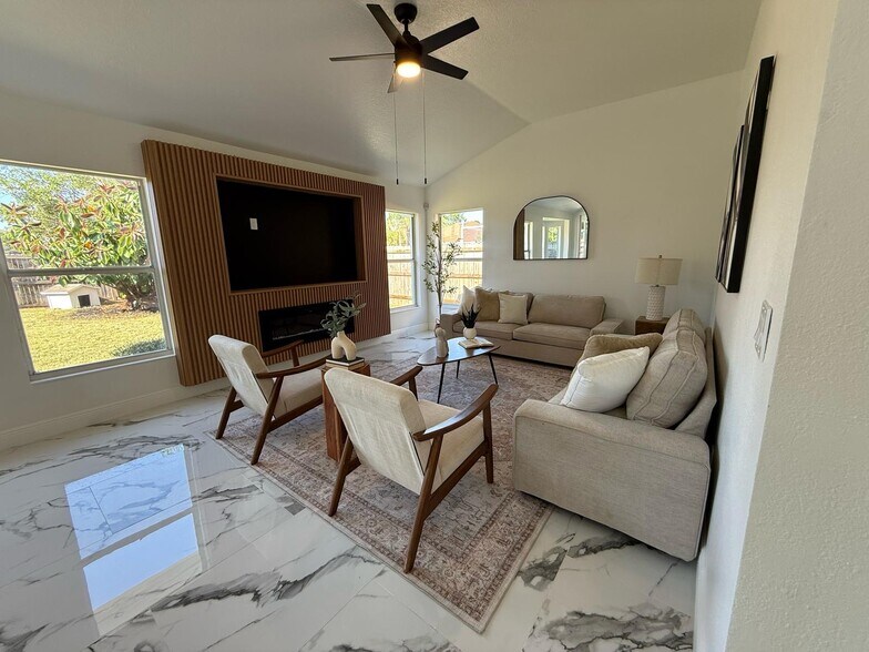 Building Photo - 1608 Ledgestone Dr