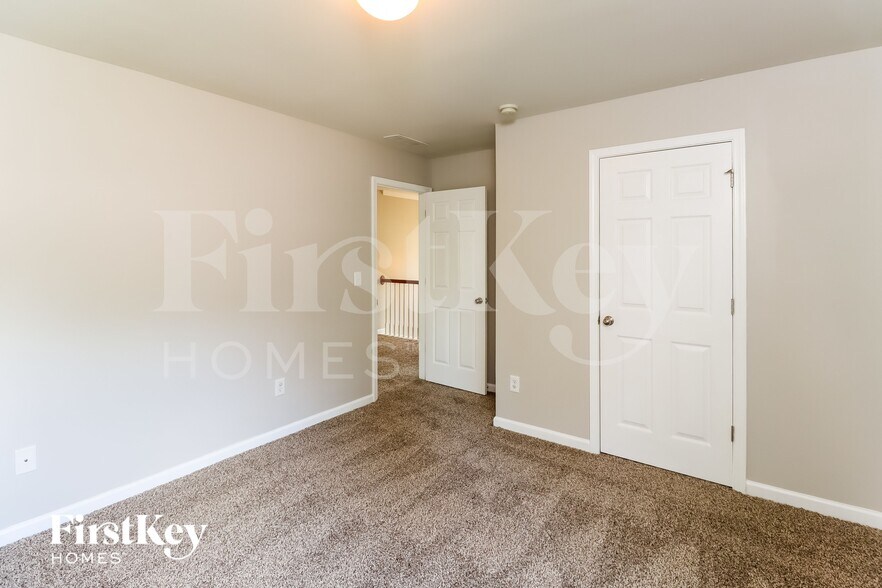 Building Photo - 7517 Watson Cir