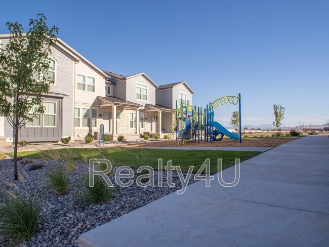 Building Photo - 3545 Hardman Way