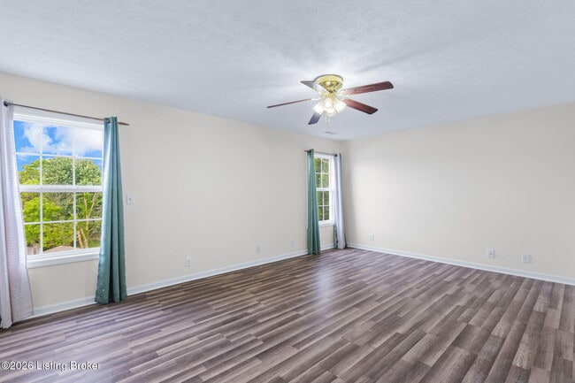 Building Photo - 5001 Middlesex Dr