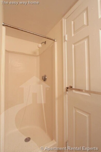 Building Photo - 345 Franklin St