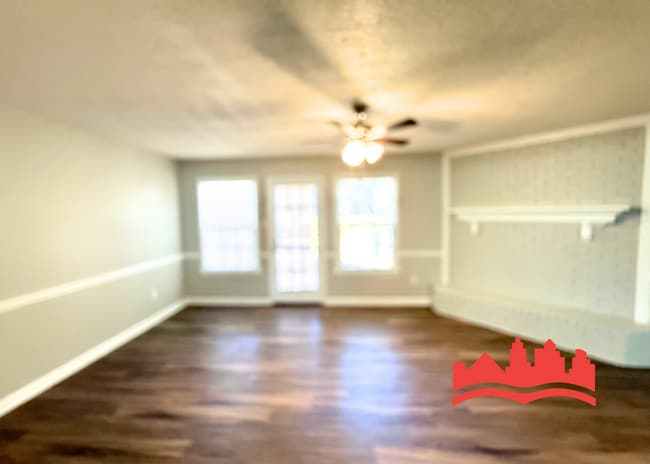 Building Photo - 5584 Blossom Ln