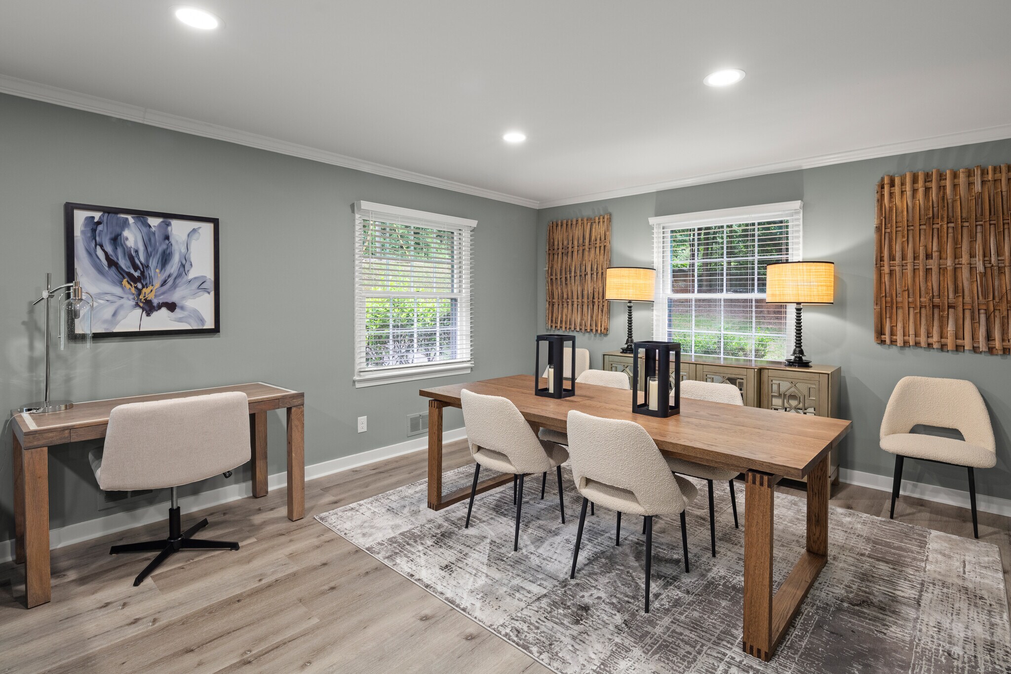 Open Floor Plan Living/Dining Room - 116 Overlook Rd
